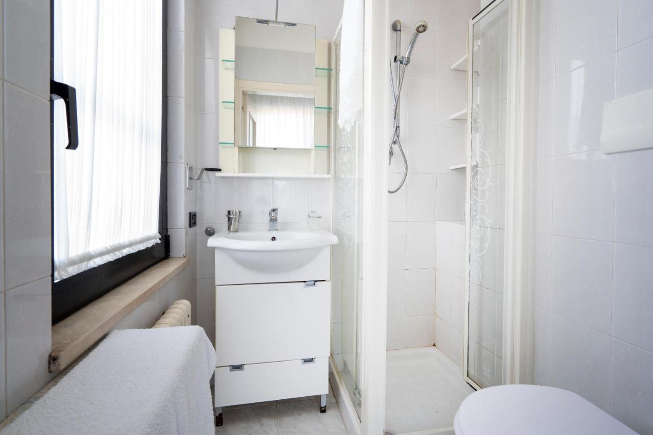 Grazia Attic Apartment With Terrace Trani Eksteriør bilde